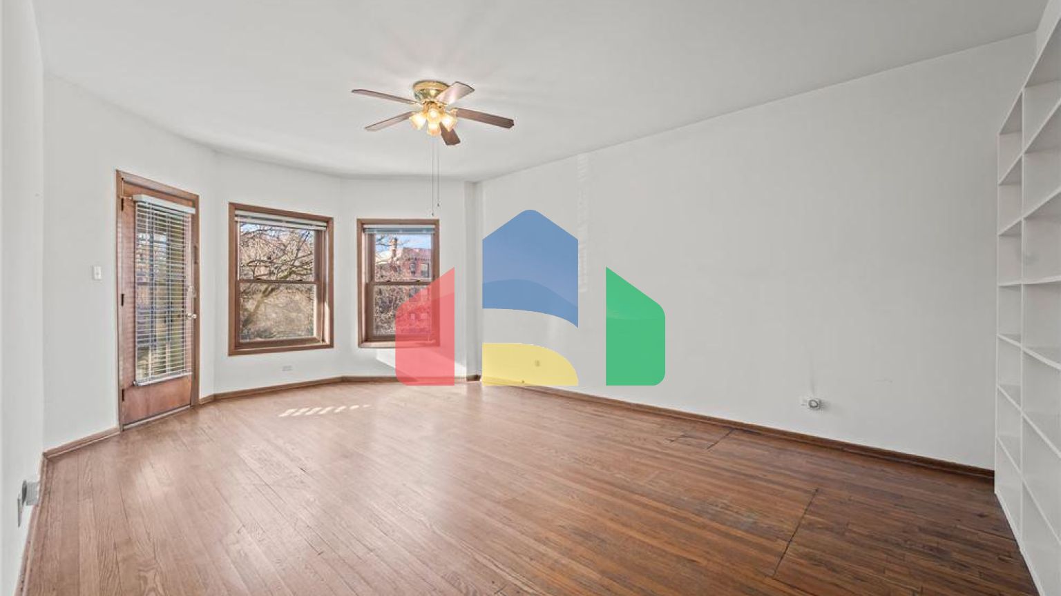 Residential - Condo/Apartment - Chicago, Illinois, United States - United States