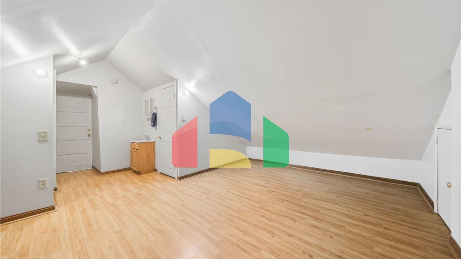 Residential - Single Family Home - Chicago, Illinois, United States - United States