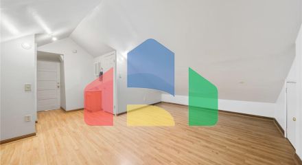 Residential - Single Family Home - Chicago, Illinois, United States - United States