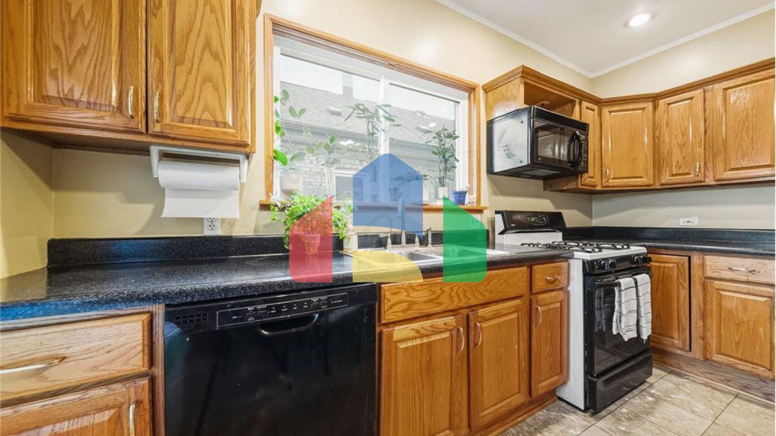 Residential - Single Family Home - Chicago, Illinois, United States - United States