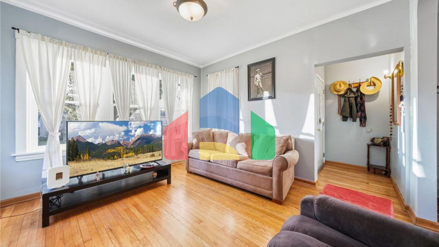 Residential - Single Family Home - Chicago, Illinois, United States - United States