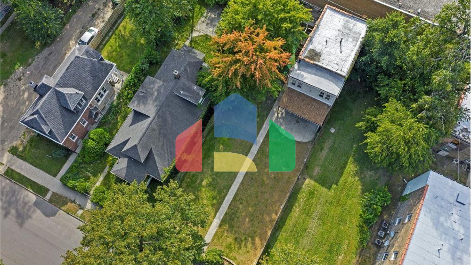 Residential - Single Family Home - Chicago, Illinois, United States - United States