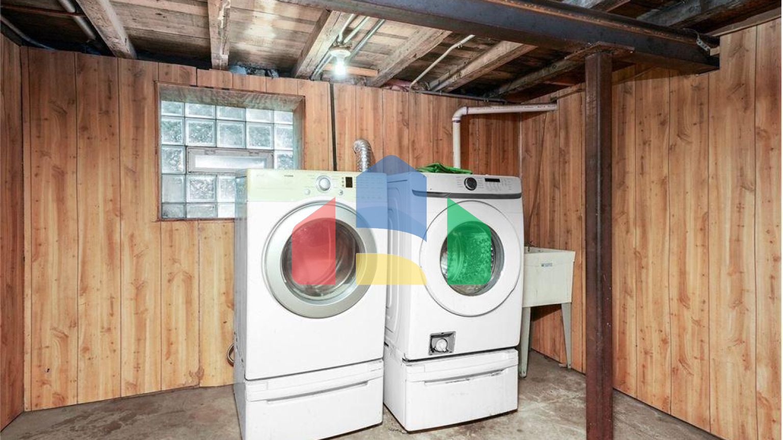 Residential - Single Family Home - Chicago, Illinois, United States - United States