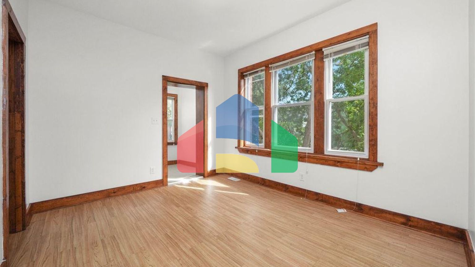 Residential - Single Family Home - Chicago, Illinois, United States - United States