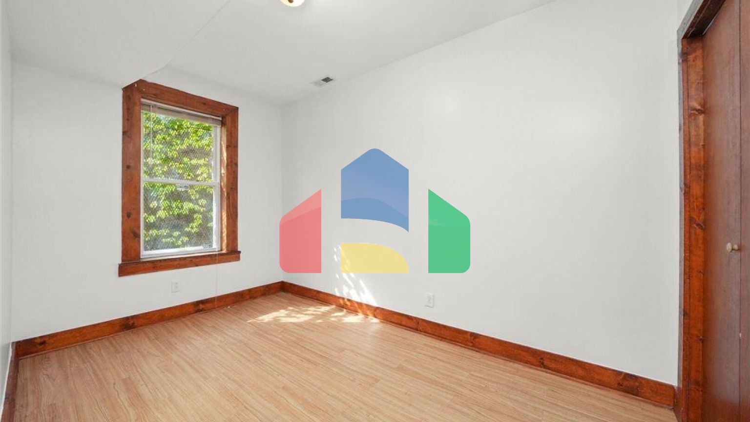 Residential - Single Family Home - Chicago, Illinois, United States - United States