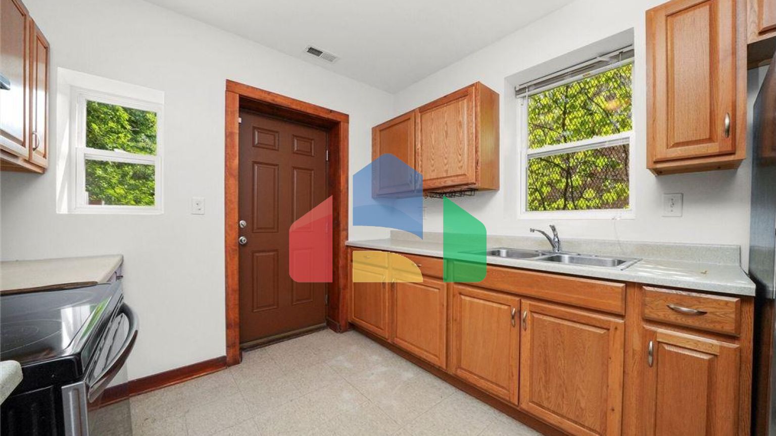 Residential - Single Family Home - Chicago, Illinois, United States - United States