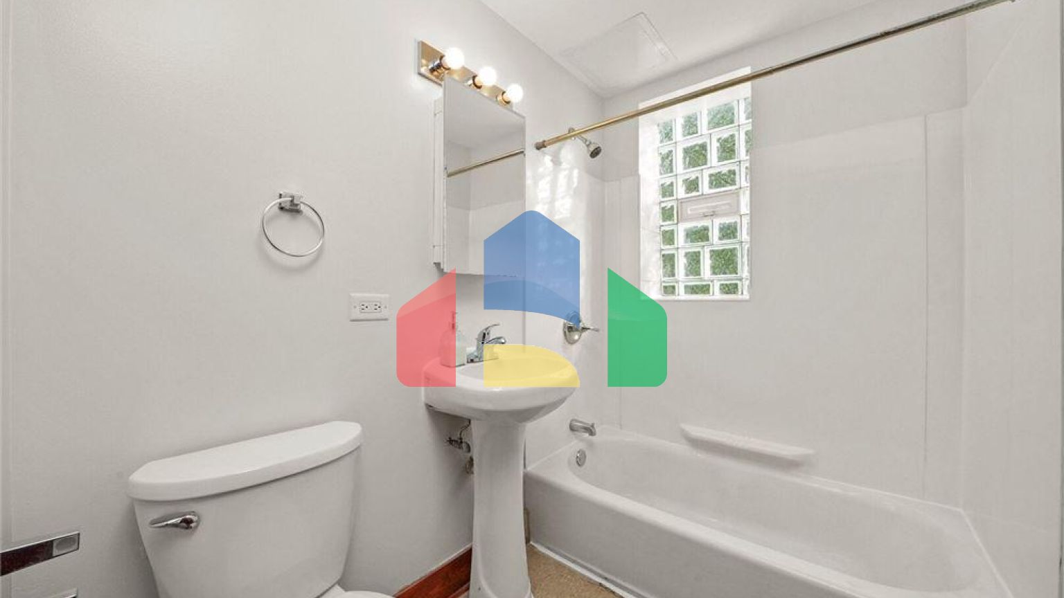 Residential - Single Family Home - Chicago, Illinois, United States - United States