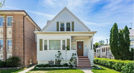 Residential - Single Family Home - Chicago, Illinois, United States - United States