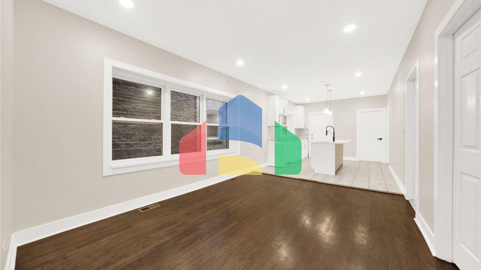 Residential - Multi-Family - Chicago, Illinois, United States - United States