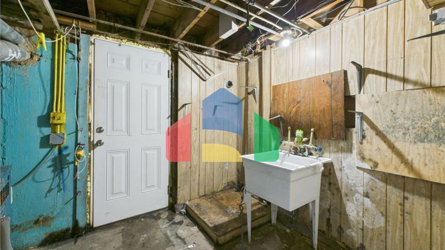 Residential - Single Family Home - Chicago, Illinois, United States - United States