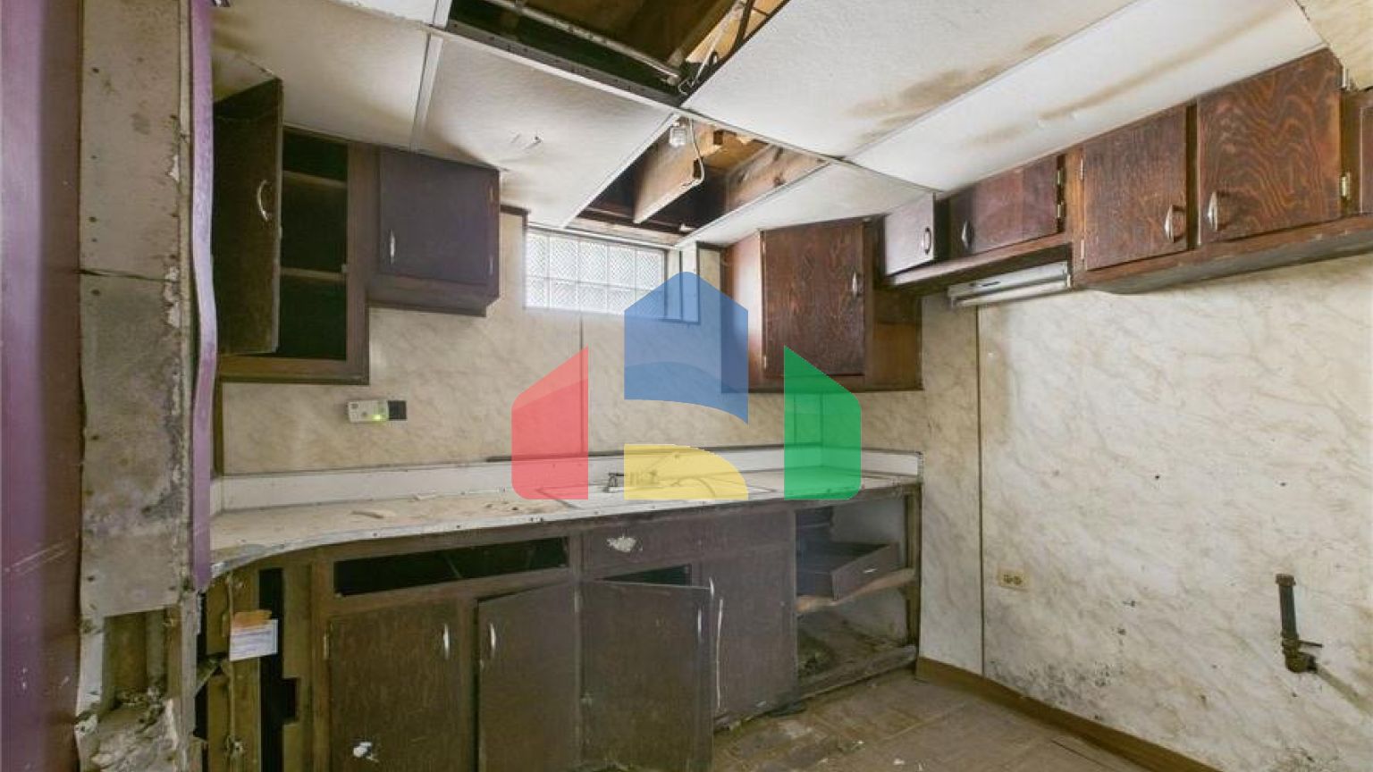 Residential - Single Family Home - Chicago, Illinois, United States - United States