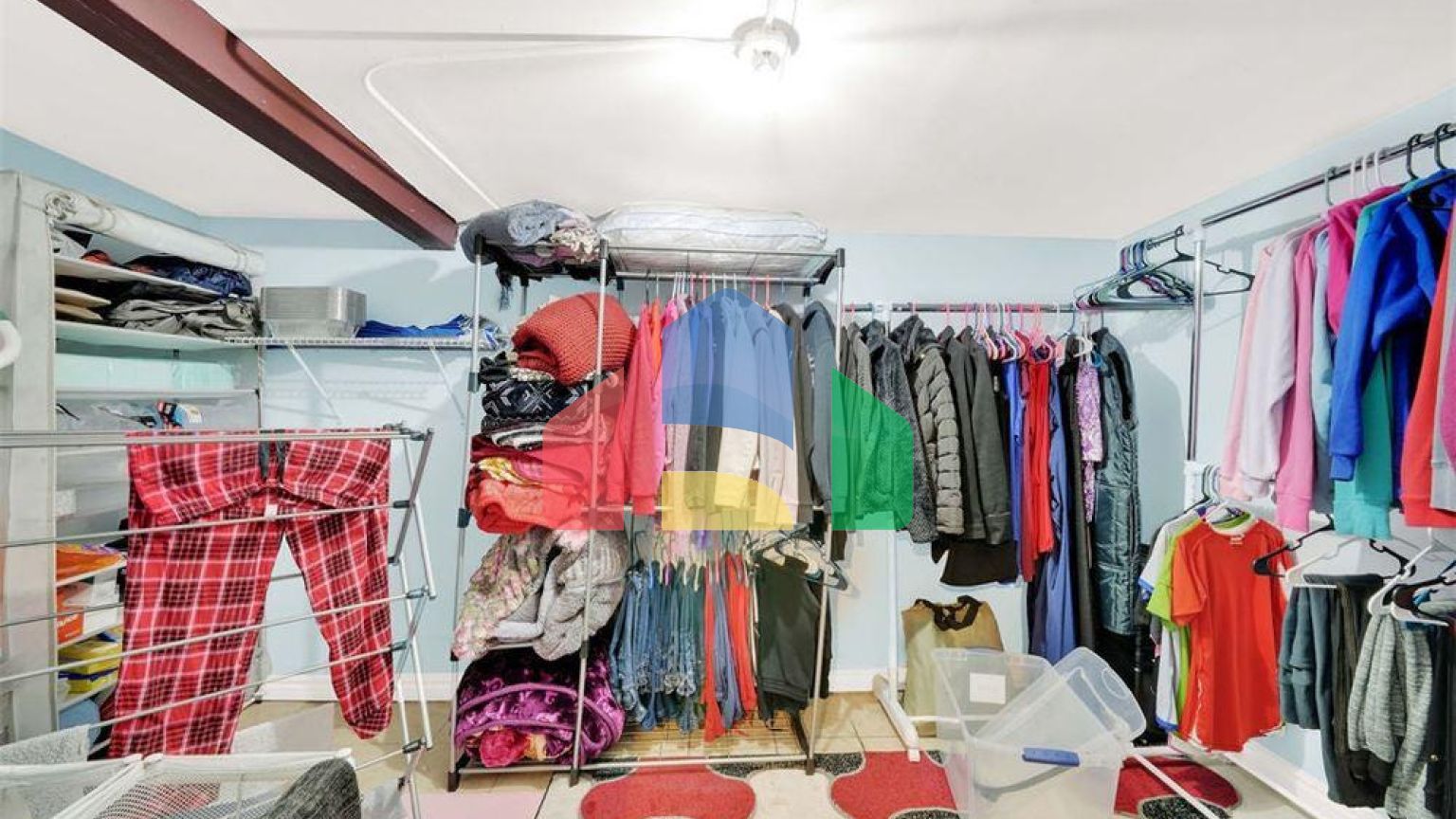 Residential - Multi-Family - Chicago, Illinois, United States - United States