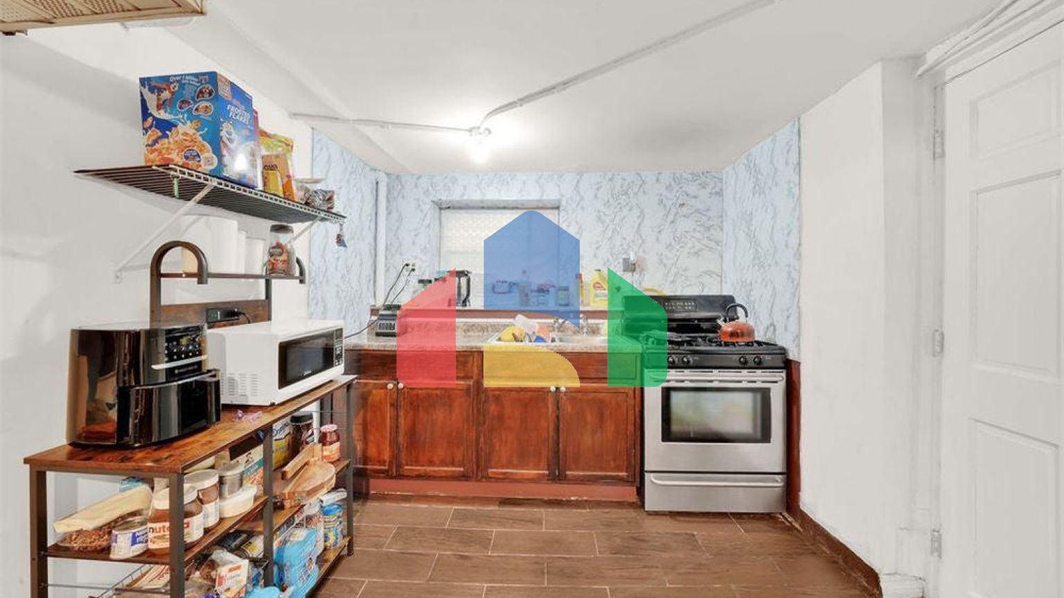 Residential - Multi-Family - Chicago, Illinois, United States - United States