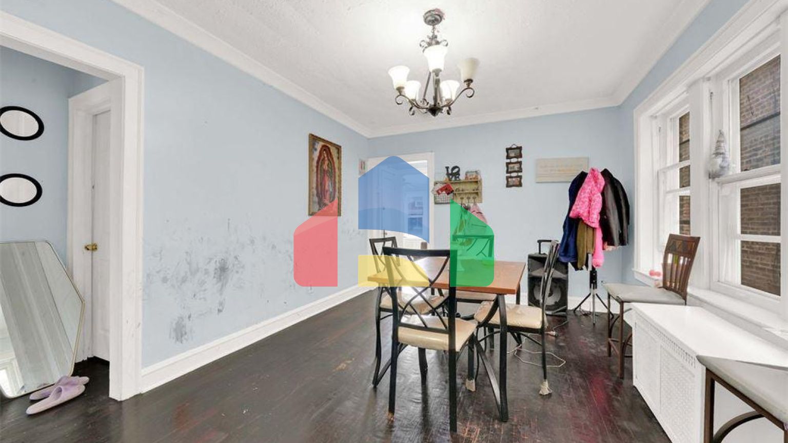 Residential - Multi-Family - Chicago, Illinois, United States - United States