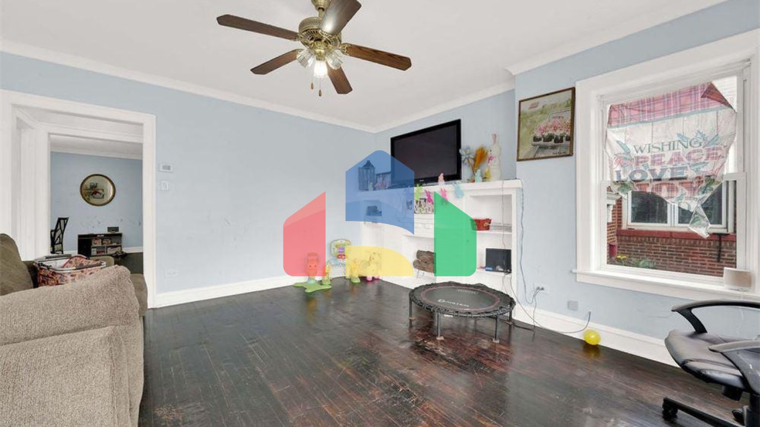 Residential - Multi-Family - Chicago, Illinois, United States - United States