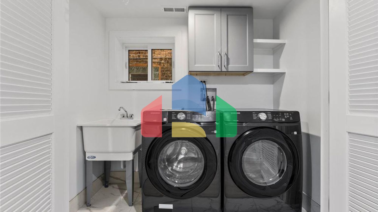 Residential - Single Family Home - Chicago, Illinois, United States - United States