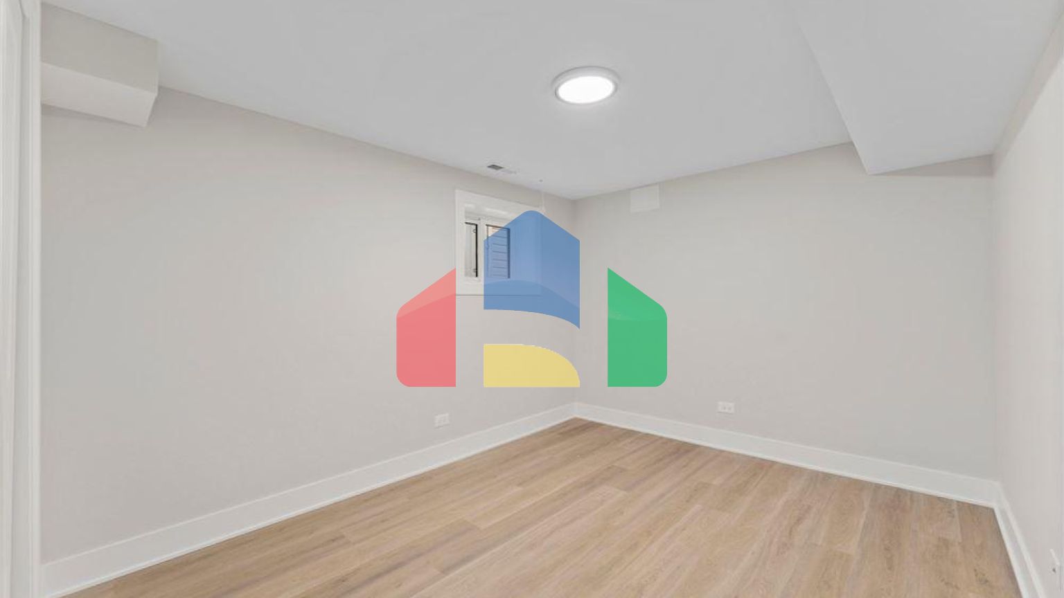 Residential - Single Family Home - Chicago, Illinois, United States - United States