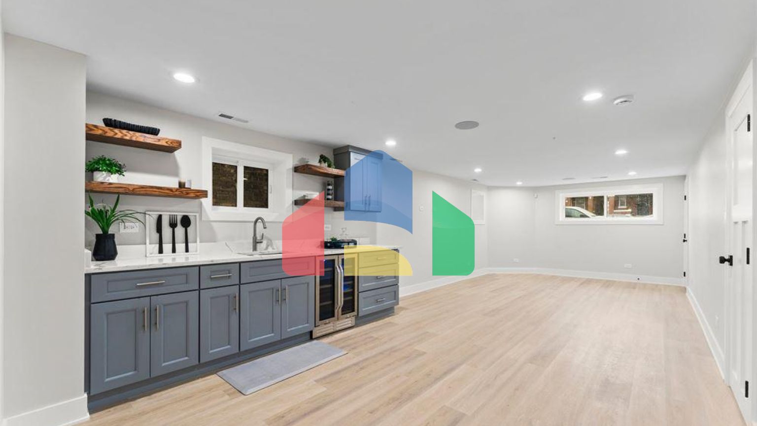 Residential - Single Family Home - Chicago, Illinois, United States - United States