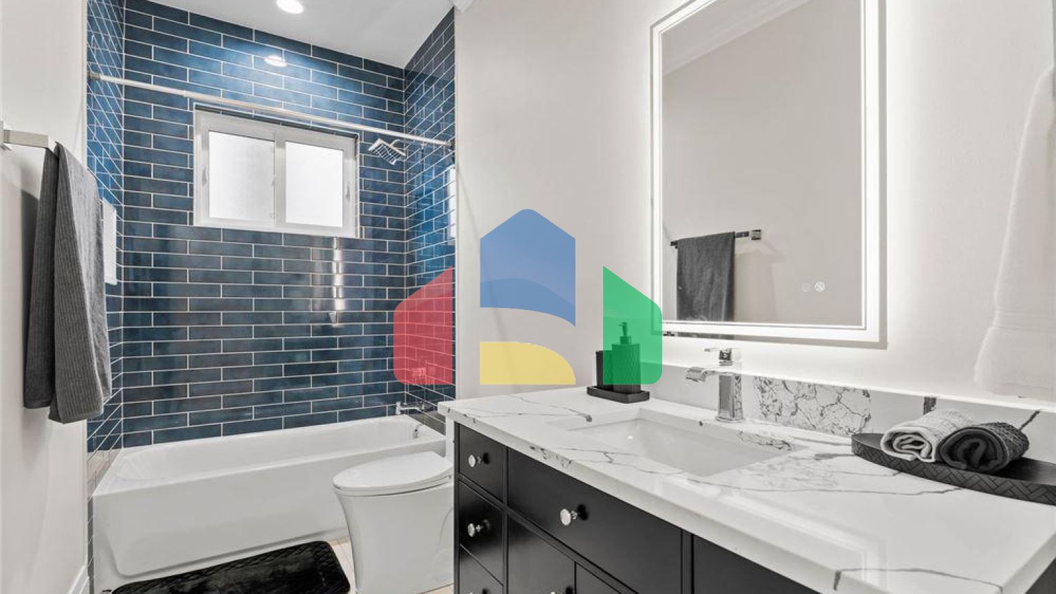 Residential - Single Family Home - Chicago, Illinois, United States - United States