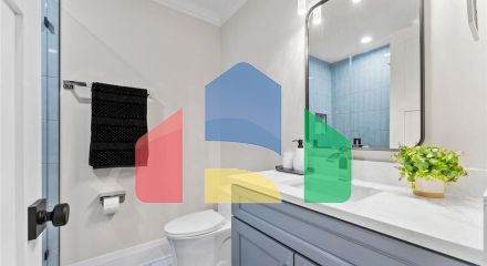 Residential - Single Family Home - Chicago, Illinois, United States - United States