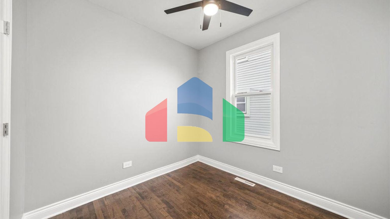 Residential - Single Family Home - Chicago, Illinois, United States - United States