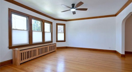 Residential - Single Family Home - Chicago, Illinois, United States - United States