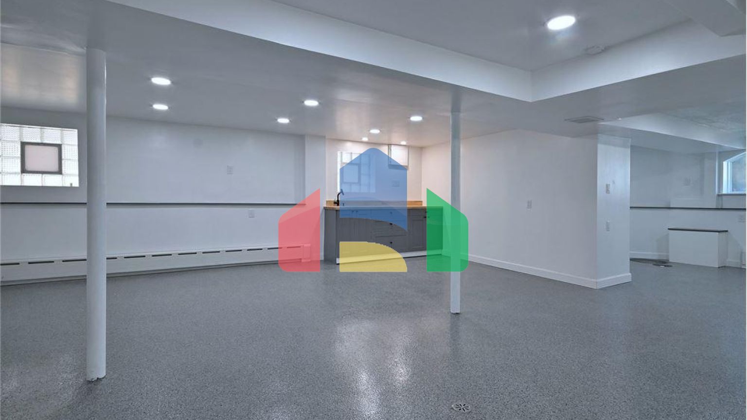 Residential - Single Family Home - Chicago, Illinois, United States - United States