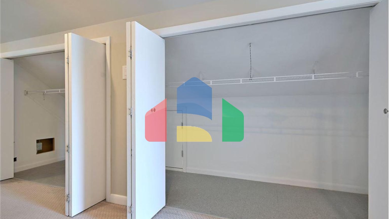 Residential - Single Family Home - Chicago, Illinois, United States - United States