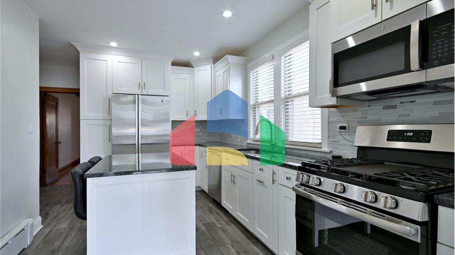 Residential - Single Family Home - Chicago, Illinois, United States - United States