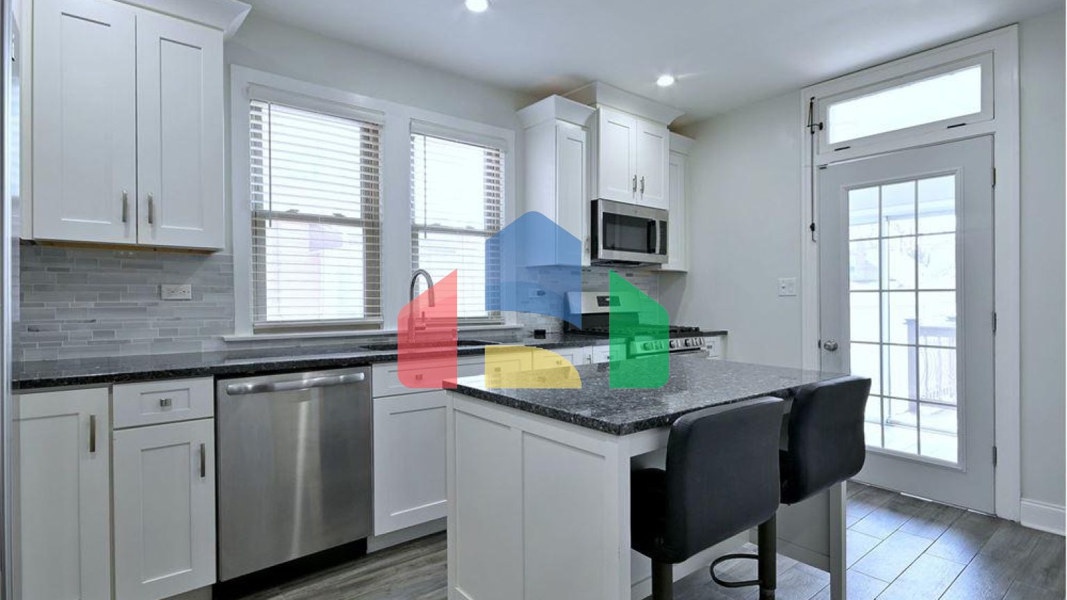 Residential - Single Family Home - Chicago, Illinois, United States - United States