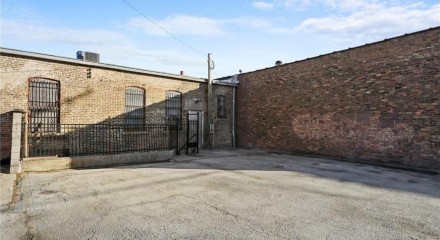 Commercial - Commercial/Retail - Chicago, Illinois, United States - United States