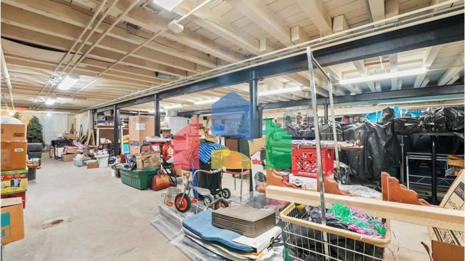 Commercial - Commercial/Retail - Chicago, Illinois, United States - United States