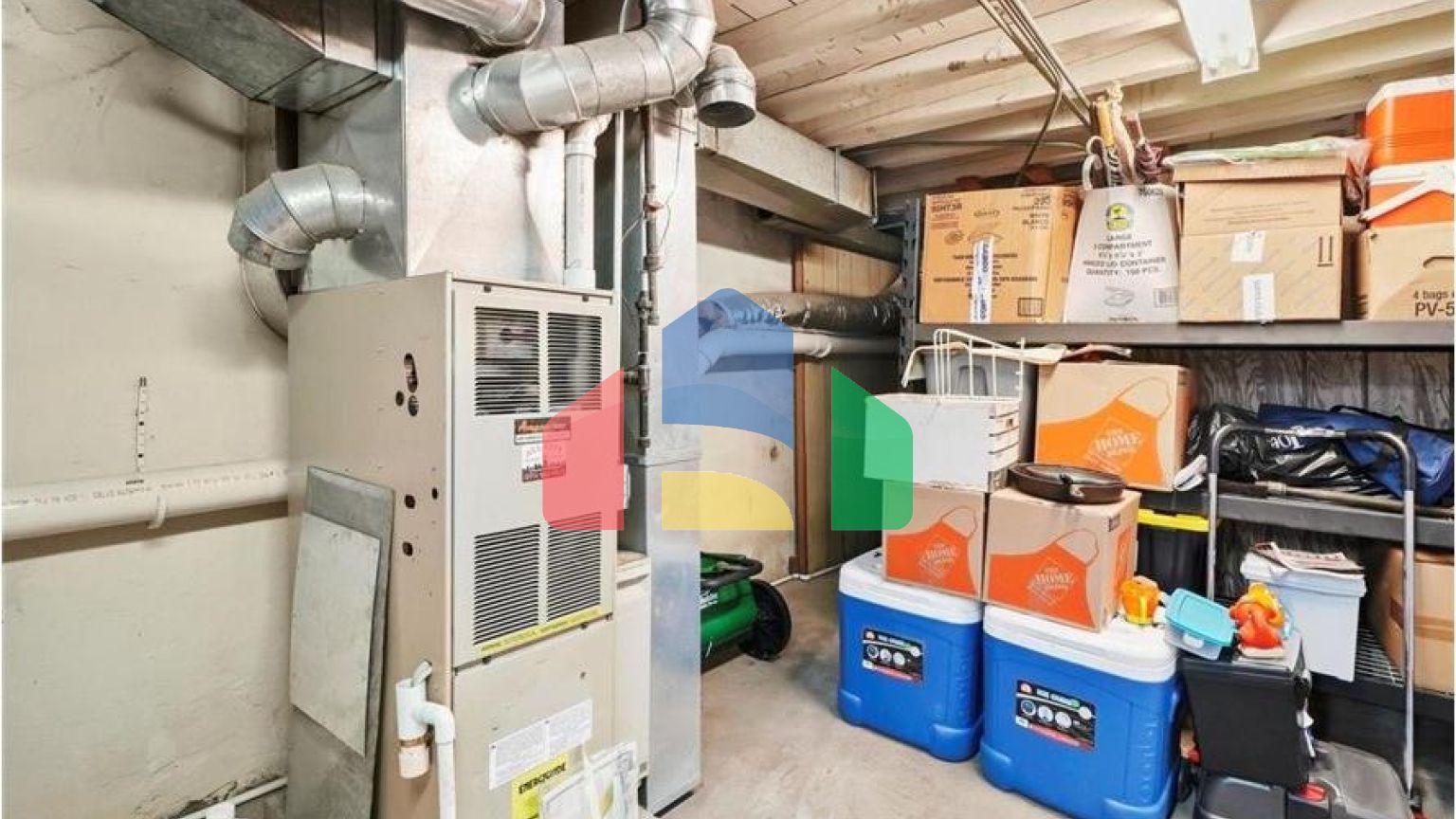 Commercial - Commercial/Retail - Chicago, Illinois, United States - United States