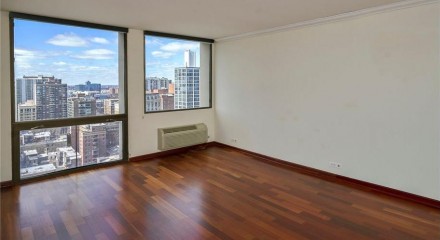 Residential - Condo/Apartment - Chicago, Illinois, United States - United States