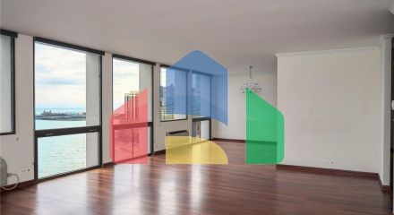 Residential - Condo/Apartment - Chicago, Illinois, United States - United States