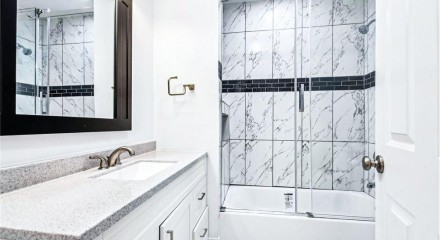 Residential - Multi-Family - Chicago, Illinois, United States - United States