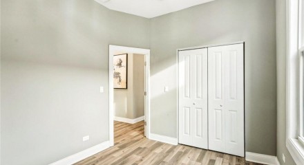 Residential - Multi-Family - Chicago, Illinois, United States - United States