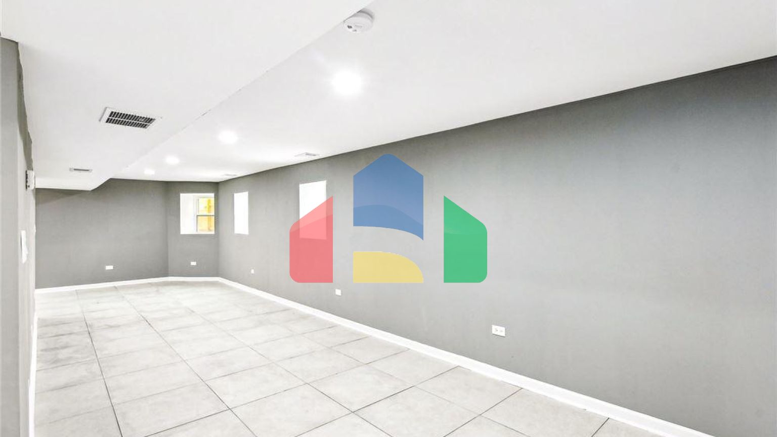 Residential - Multi-Family - Chicago, Illinois, United States - United States