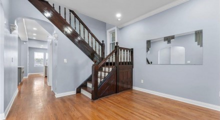 Residential - Single Family Home - Chicago, Illinois, United States - United States