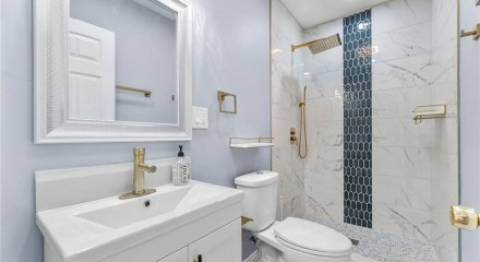 Residential - Single Family Home - Chicago, Illinois, United States - United States