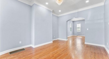 Residential - Single Family Home - Chicago, Illinois, United States - United States