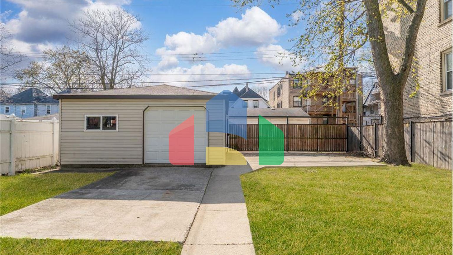 Residential - Single Family Home - Chicago, Illinois, United States - United States