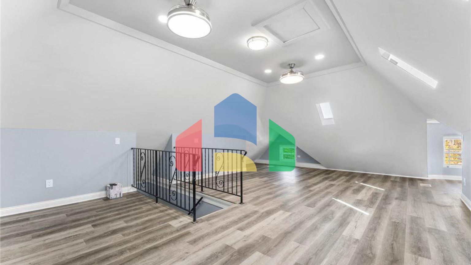 Residential - Single Family Home - Chicago, Illinois, United States - United States