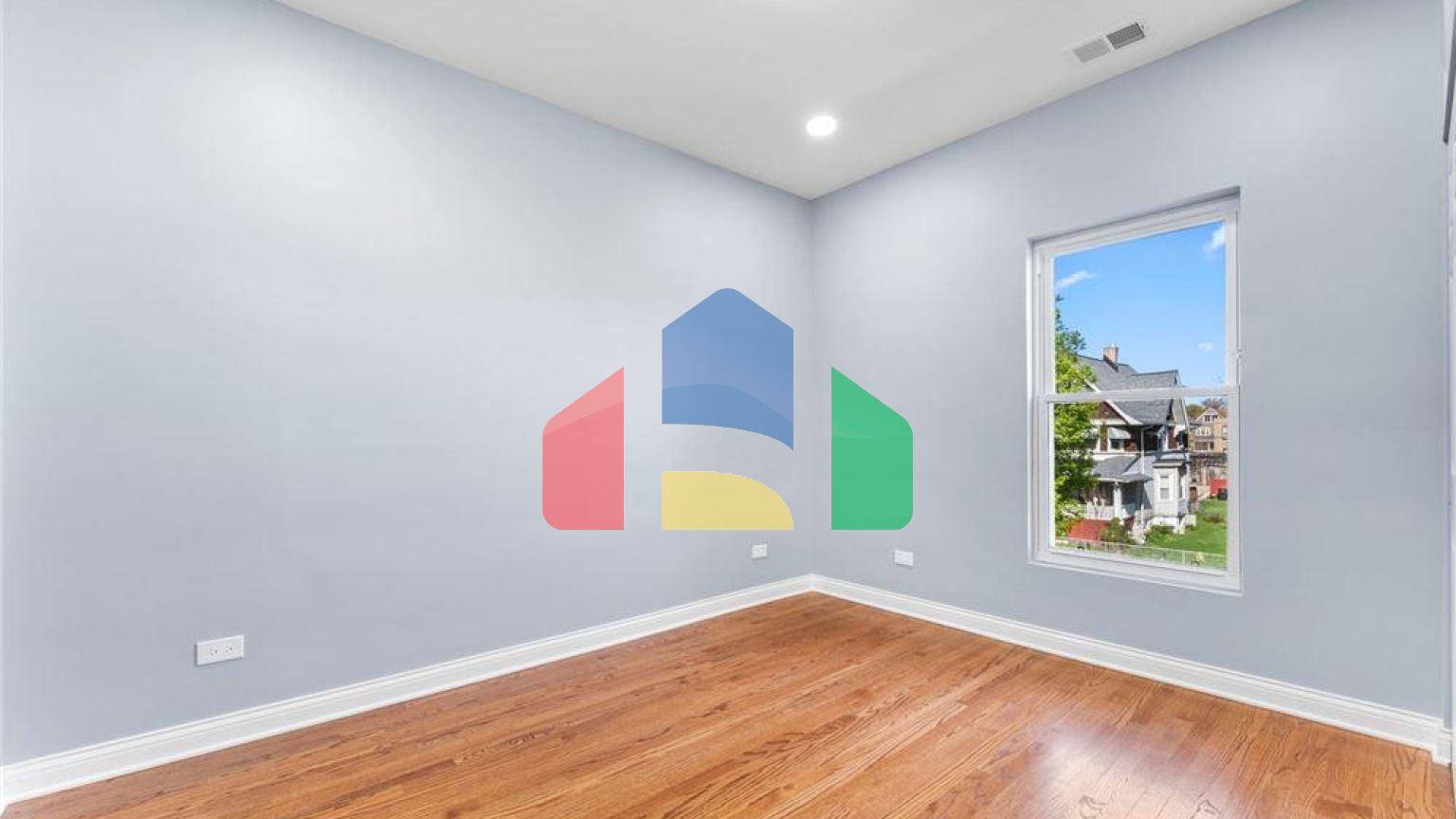 Residential - Single Family Home - Chicago, Illinois, United States - United States