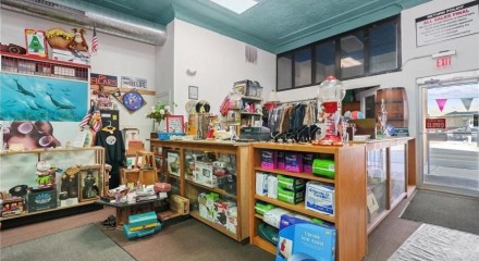 Commercial - Commercial/Retail - Chicago, Illinois, United States - United States