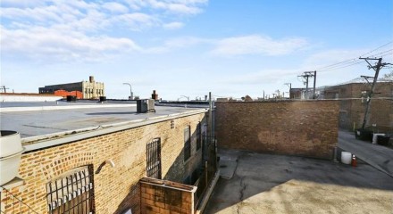 Commercial - Commercial/Retail - Chicago, Illinois, United States - United States