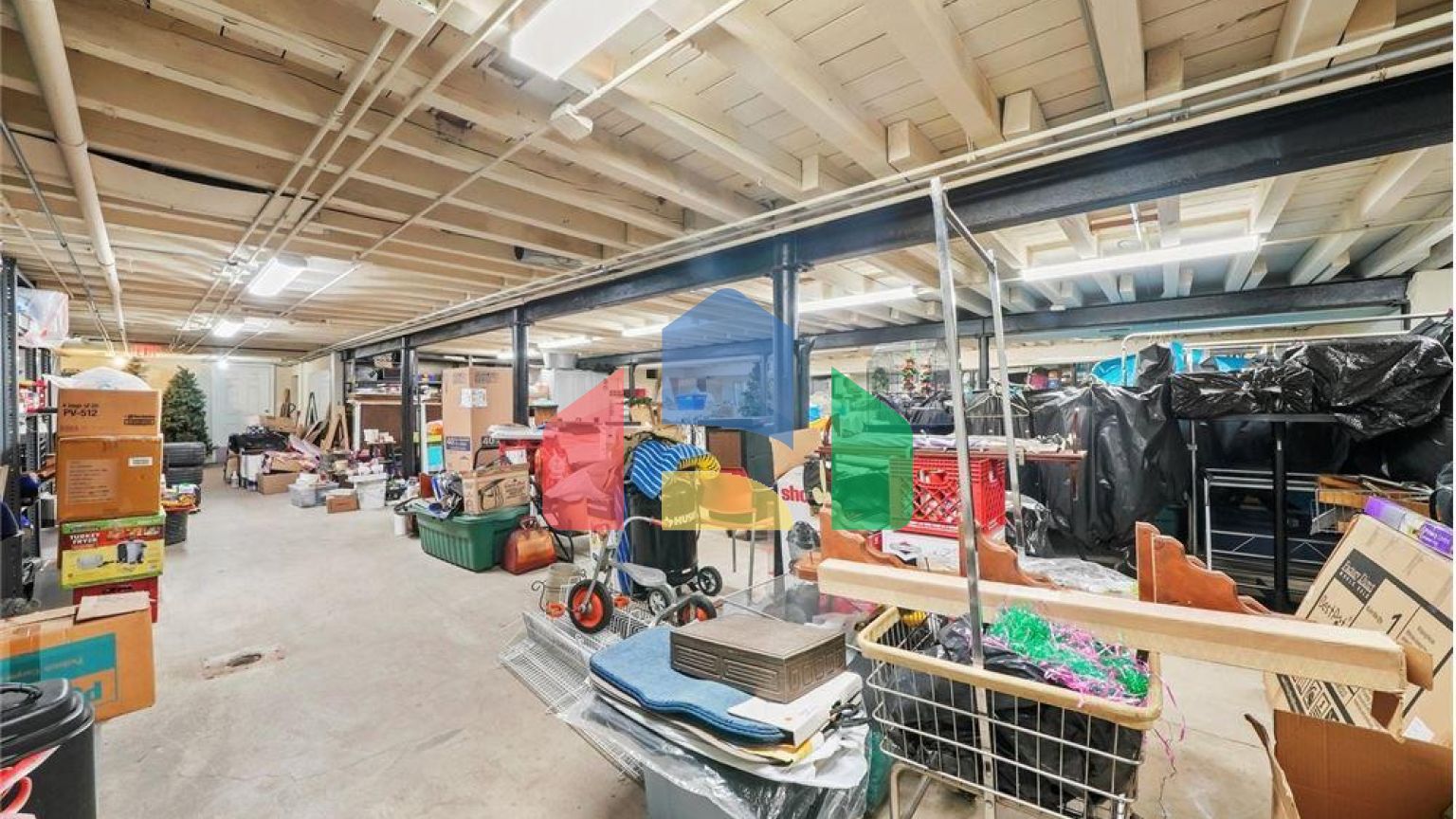 Commercial - Commercial/Retail - Chicago, Illinois, United States - United States