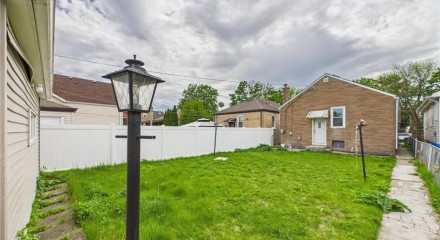 Residential - Single Family Home - Chicago, Illinois, United States - United States