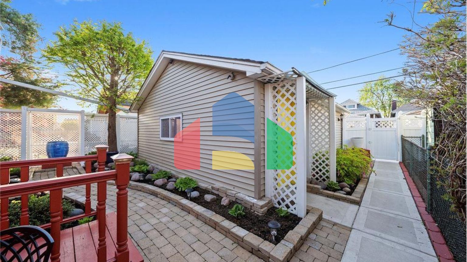 Residential - Single Family Home - Chicago, Illinois, United States - United States