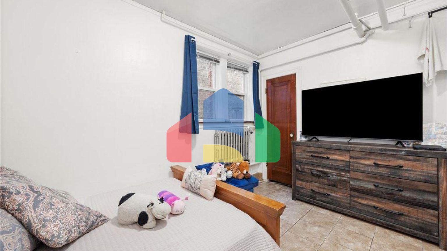 Residential - Single Family Home - Chicago, Illinois, United States - United States